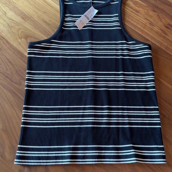 NWT - J. Crew New favorite tank in striped vintage, Medium - Picture 9 of 12